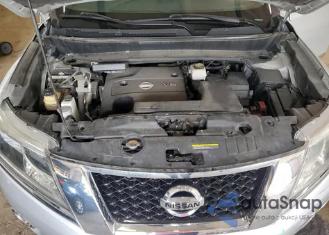2016 Nissan Pathfinder S z USA, uszkodzony, nr VIN 5N1AR2MM4GC610930